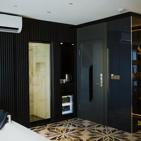 Quala & Lounge 5*