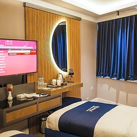 Quala & Lounge Hotel 5*